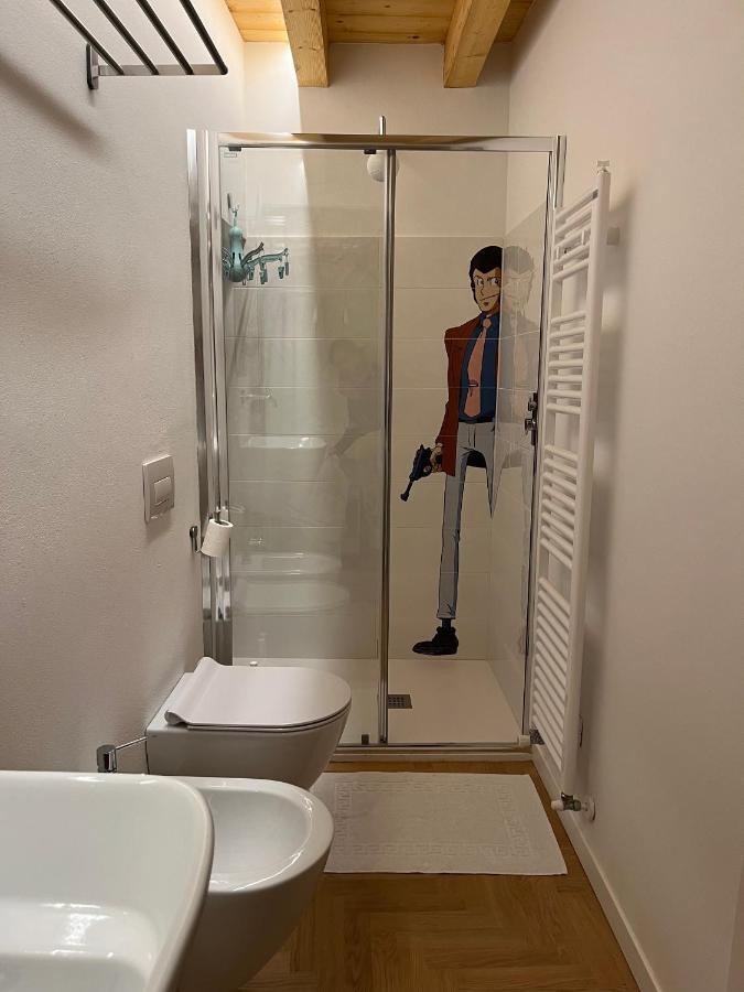 La Piccola Casa Al Lago - Intera Casa Con 3 Camere E 2 Box Salò Eksteriør billede