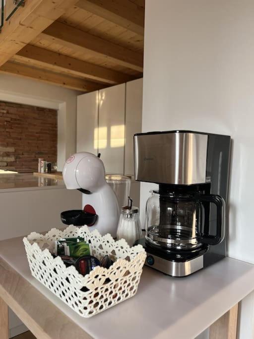 La Piccola Casa Al Lago - Intera Casa Con 3 Camere E 2 Box Salò Eksteriør billede