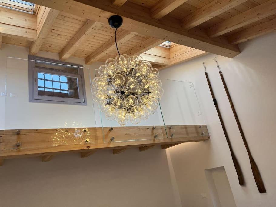 La Piccola Casa Al Lago - Intera Casa Con 3 Camere E 2 Box Salò Eksteriør billede